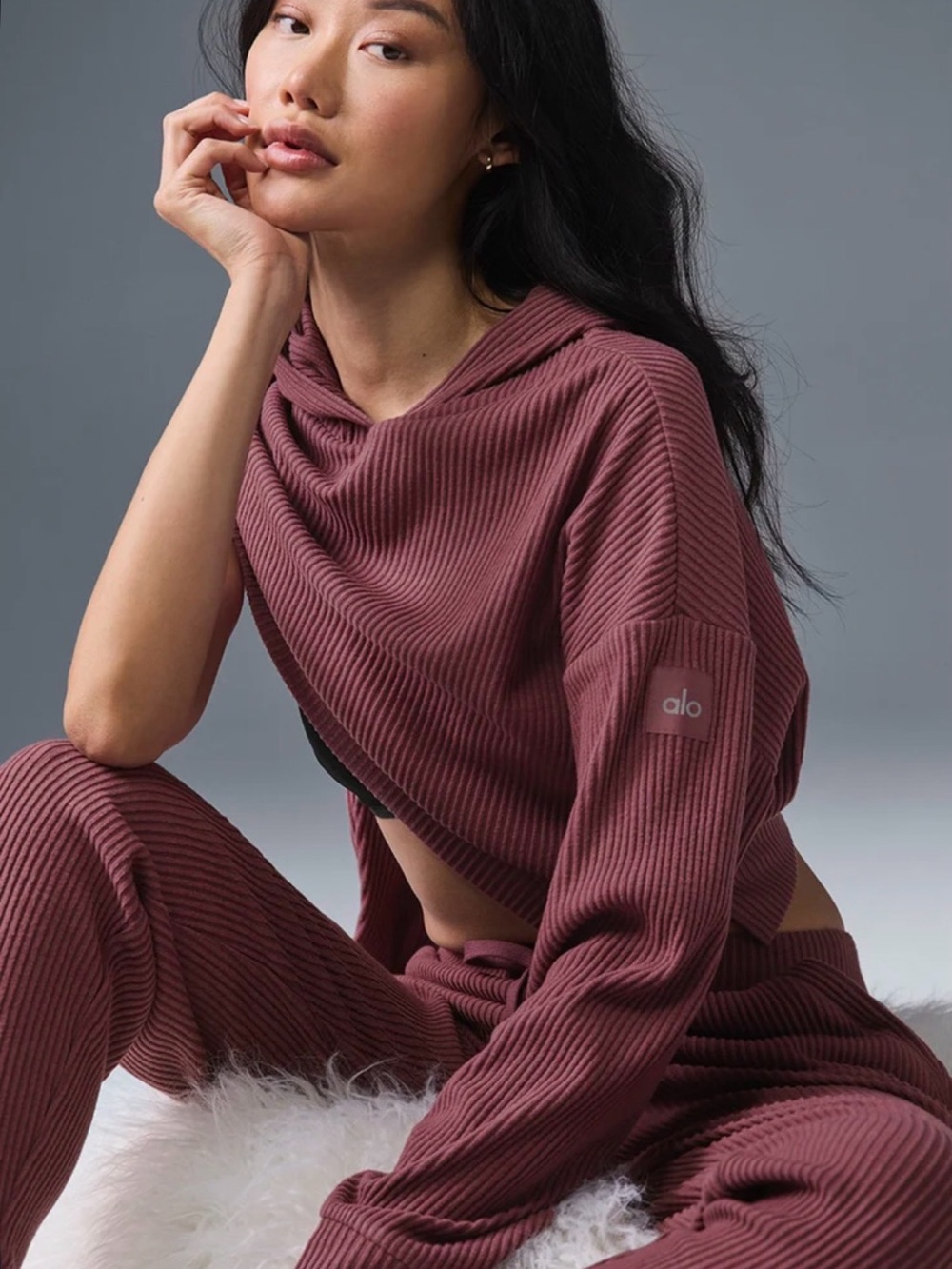 SET!! Alo Yoga Muse Ribbed Hoodie & Pants Set in Mauve